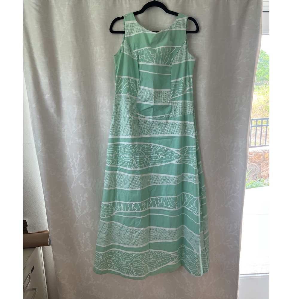 Hilo Hawaii Dress